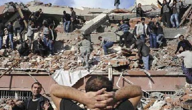 زلزال بقوة 3.5 درجة يضرب جنوب غرب إيران