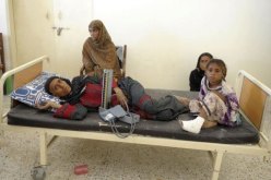 حصيلة قتلى الزلزال في باكستان بلغت 350 قتيلا