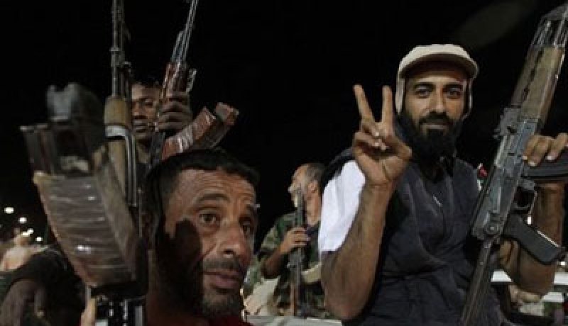 مسلحون يقتحمون مقر وزارة العدل الليبية