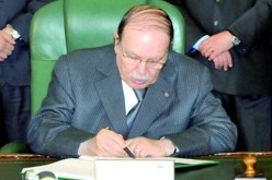 الرئيس بوتفليقة يوقع على مرسوم رئاسي يتضمن ترسيم تاريخ 22 أكتوبر يوما وطنيا للصحافة