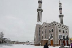 بريطانيا: تأمين بعض مساجد العاصمة بعد الحادث الذى تعرض له مسجدين
