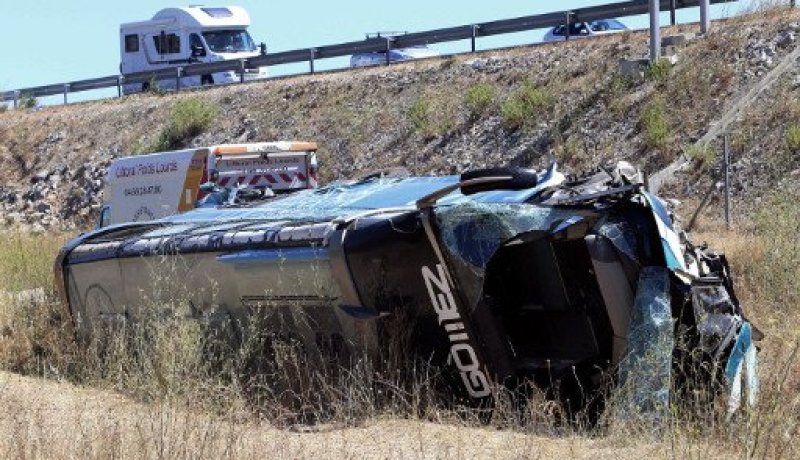 سائح أوكراني يتسبب بحادث مروري لحافلة سياحية بجنوب فرنسا