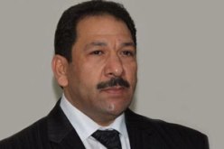 المعارضة التونسية تواصل الاعتصام بعد محاولة الشرطة إنهائه