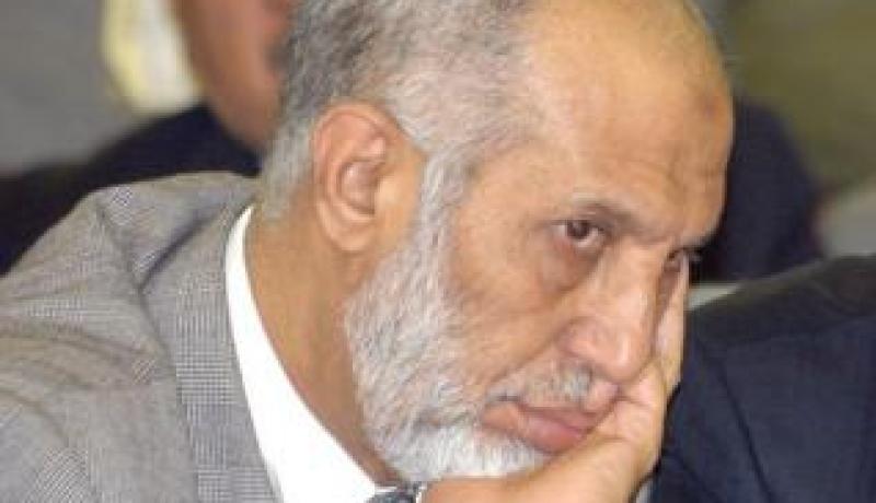 جبهة التحرير الوطني تسحب الثقة من بلخادم