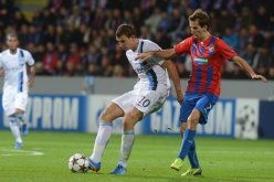 مانشستر سيتي يقهر فيكتوريا التشيكي بثلاثية في عقر داره