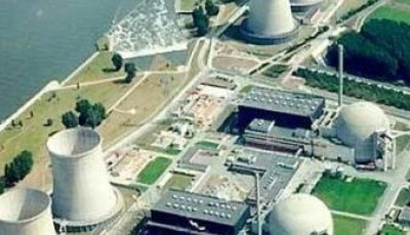 إيران تعتزم بناء 16 محطة نووية جديدة