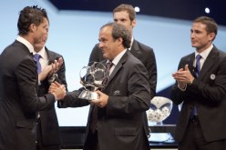 كريستيانو رونالدو يرد بطريقته الخاصة على تصريحات بلاتيني