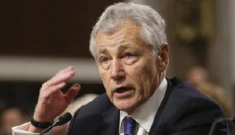 وزير الدفاع الأمريكي يحذر من مغبة التدخل في سورية