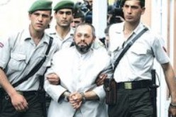 الامن التركي يلقي القبض على نصابين يبيعون البسطاء اراضي في الجنة