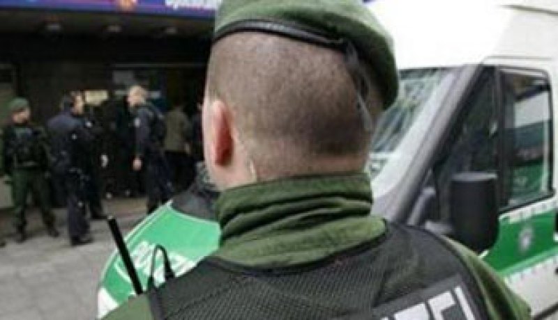 العثور على آثار بنزين فى جورب الناجية الوحيدة من خلية نازية بألمانيا