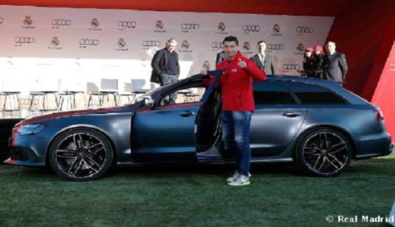 شركة أودي توزع سيارات الموسم الجديد على نجوم ريال مدريد
