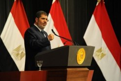المعارضة المصرية ترفض دعوة مرسي للحوار وتتمسك بانتخابات رئاسية مبكرة