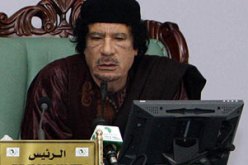 عمان تمنح حق اللجوء لأفراد من عائلة القذافى