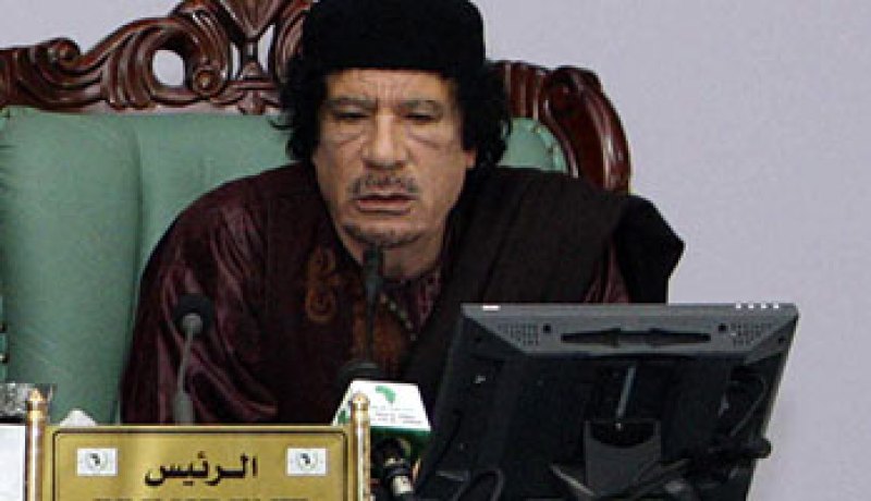 عمان تمنح حق اللجوء لأفراد من عائلة القذافى