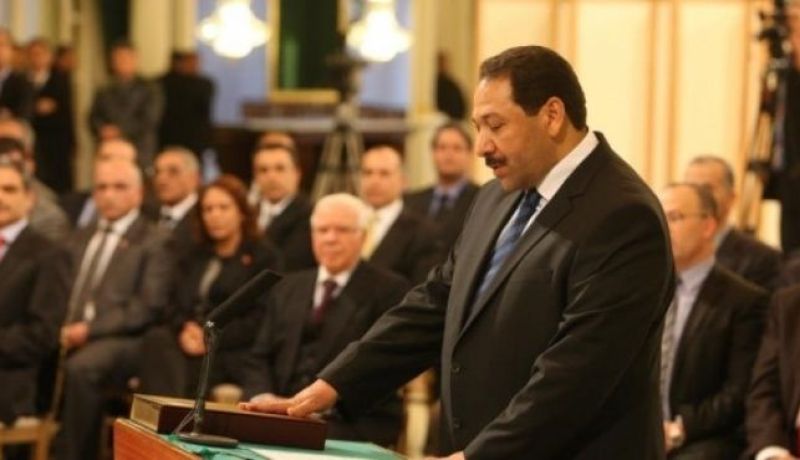 وزير الداخلية التونسي: مسلحو القاعدة المتحصنون في الجبال قادمون من مالي