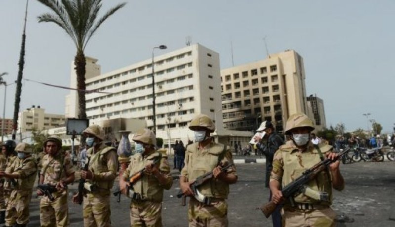 خلية ارهابية مرتبطة بالقاعدة موقوفة في مصر خططت لتفجير السفارتين الفرنسية والاميركية