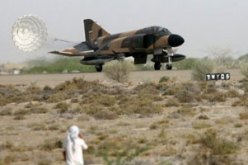 عسكرى ليبى يطالب بالتحقيق فى واقعة إلقاء طائرة لمنشورات على بنغازى