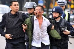 صيني يقتل امرأتين ويجرح 11 شخصا آخرين