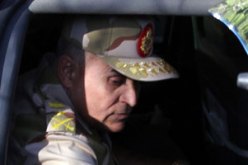 رئيس الأركان المصري: الجيش سيتجنب التدخل في السياسة