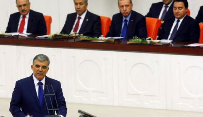البرلمان التركي يوافق على تعديل مادة دستورية تسمح للجيش بالانقلاب