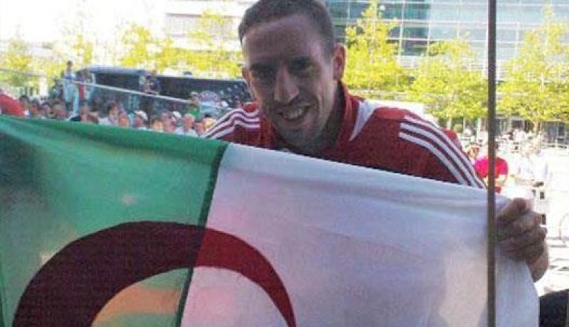 ريبيري يلقب الجزائريين ب “أطيب شعب”