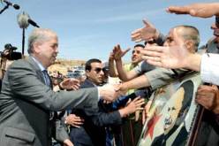 سلال يعلن أن ولاية الشلف استفادت من مشروع مركب أولمبي و ملعب لكرة القدم