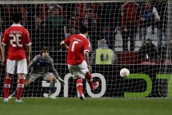 بنفيكا يهزم نيوكاسل بثلاثية في “يوروبا ليغ”