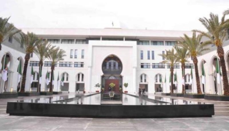 الجزائر تعرب عن ارتياحها العميق لإطلاق سراح الوزير الأول الليبي