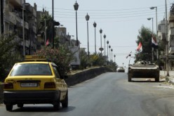 الجيش السوري يعلن استعادة السيطرة على عدة بلدات مجاورة لطرق دولية