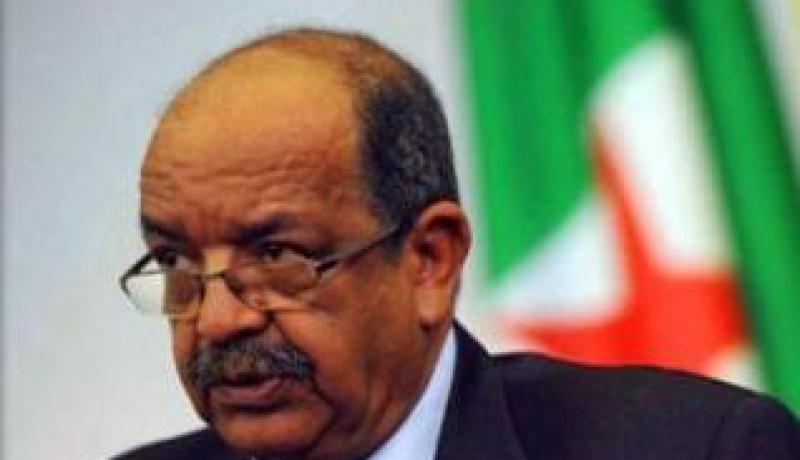 مساهل: نرحب بكل الاقتراحات لتمكين الصحفيين من إعلام المواطنين