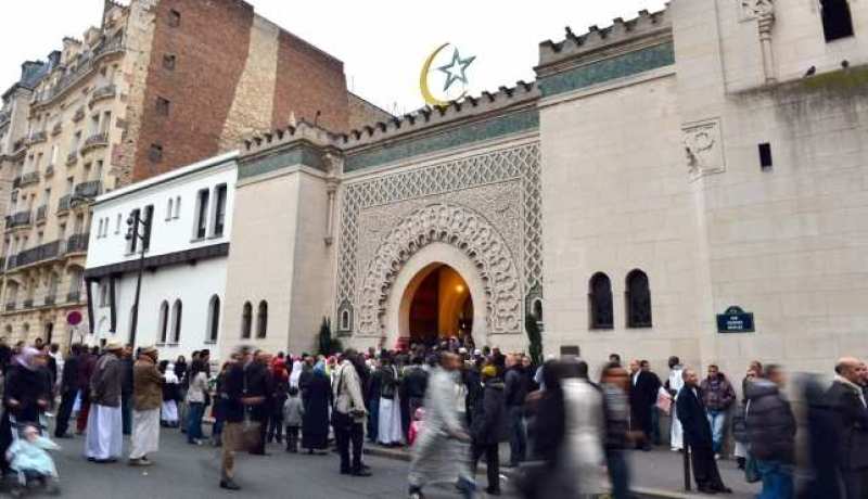 المجلس الفرنسي للديانة الإسلامية يرفع دعوى قضائية بعد تهديد أمينه بالقتل