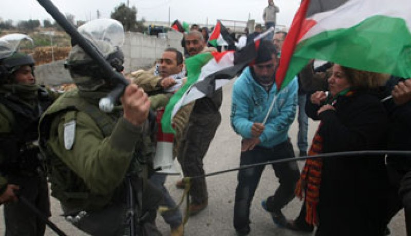 مواجهات بين الاحتلال الإسرائيلى والفلسطينيين فى قرية قصرة جنوب نابلس