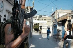 اشتباكات مسلحة فى مخيم “عين الحلوة” بلبنان وسقوط جريحين