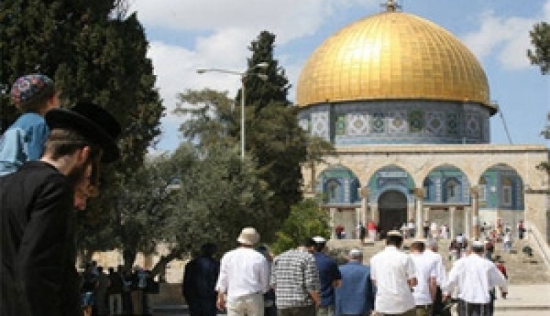 الاحتلال الاسرائيلي يبدأ فى تطبيق التقسيم الزمانى للمسجد الاقصى