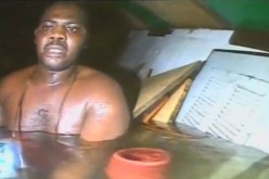 طباخ امضى اكثر من 60 ساعة داخل قاطرة بحرية غرقت