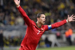 رونالدو يحرز هاتريك في مرمى السويد ويقود البرتغال الى مونديال 2014