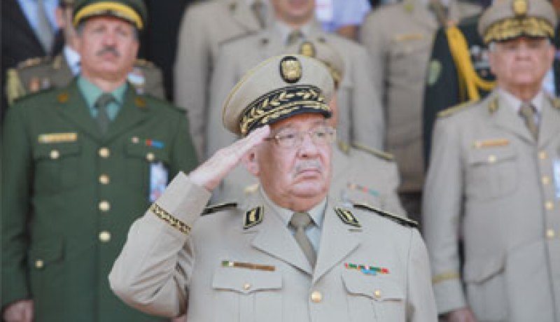 الفريق قايد صالح يدشن مدرسة أشبال الأمة بالبليدة