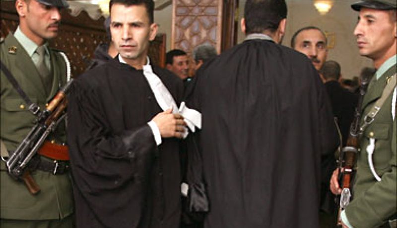 حكمان بسنتين وست سنوات سجنا نافذة بعنابة ضد متهمين اثنين بتهريب السلاح والذخيرة