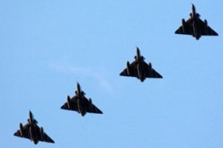 8مقاتلات إسرائيلية تحلق فوق منطقة النبطية بجنوب لبنان