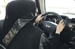 حملة في باريس لدعم مطلب المرأة السعودية بحق قيادة السيارات