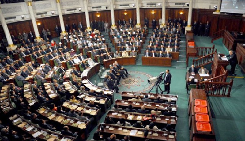 إنهاء مناقشة مشروع الدستور بتونس وسط خلافات