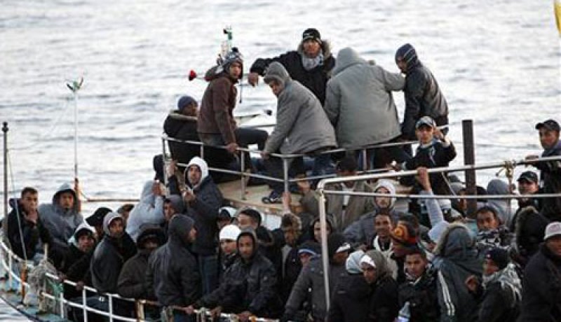 انقاذ نحو تسعين مهاجراً في البحر بين المغرب واسبانيا