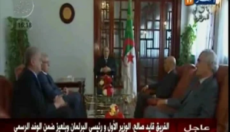 فيديو يظهر وصول عبد العزيز بوتفليقة إلى الجزائر و إجتماعه مع كبار الدولة