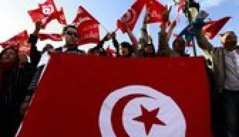 العريض: الحكومة التونسية جاهزة لتسليم السلطة لحكومة جديدة تحظى بثقة الشعب قبل الأحزاب السياسية