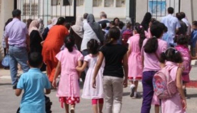 حالة هستيرية لأولياء التلاميذ في الجزائر بعد الإختطاف الأخير