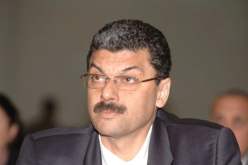 إنشاء مجموعتي عمل لعقلنة الاستيراد ومكافحة مخالفات الصرف