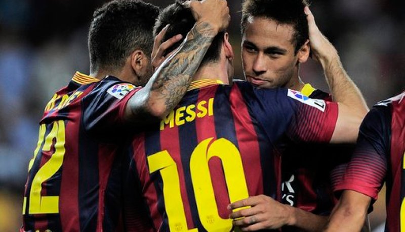 برشلونة ينجو من كمين إشبيلية بهدف سانشيز