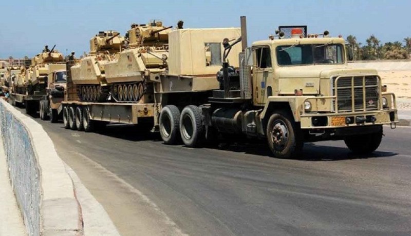 مصر: 3 فرق صاعقة و20 مدرّعة تصل العريش لتحرير الجنود المختطفين