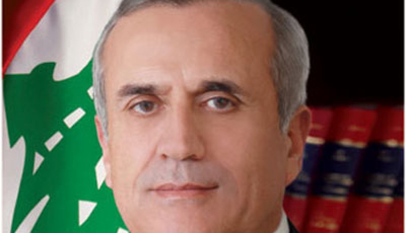 الرئيس اللبناني يؤكد رفض بلاده الإساءة إلى الملوك والرؤساء العرب