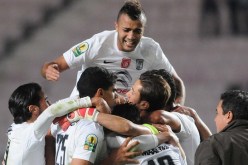 الصفاقسي يهدي كأس الاتحاد الافريقي لجماهير الكرة التونسية